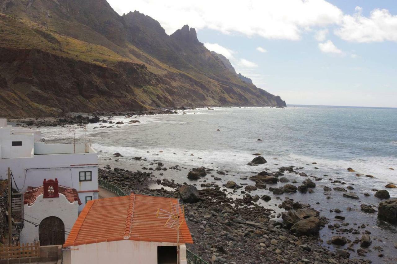 Oasis Atlántico: rincón secreto al pie de los senderos Azano Esterno foto